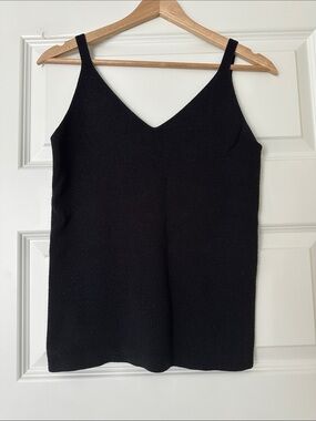 LOFT V-Neck Knit Top